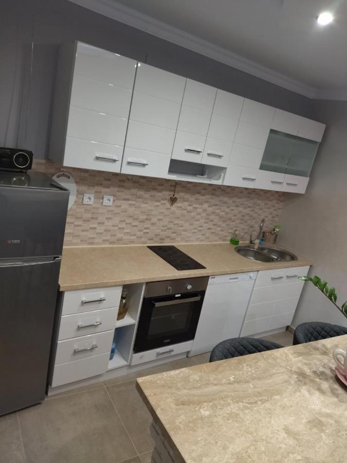 Apartment Ksenija Котор Екстер'єр фото