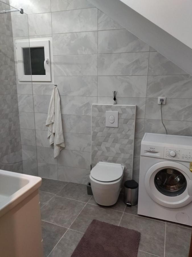 Apartment Ksenija Котор Екстер'єр фото